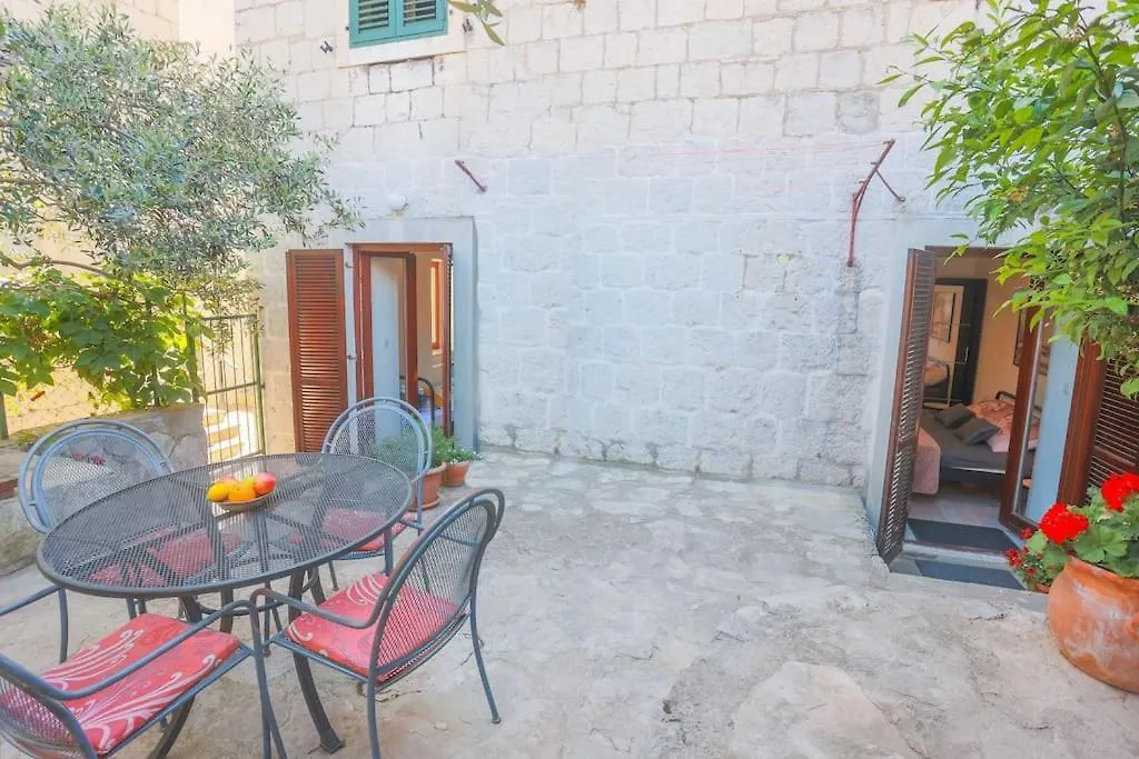 Old Town Apartment Split