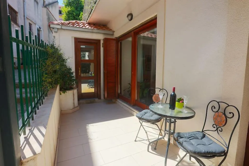 Old Town Apartment Split